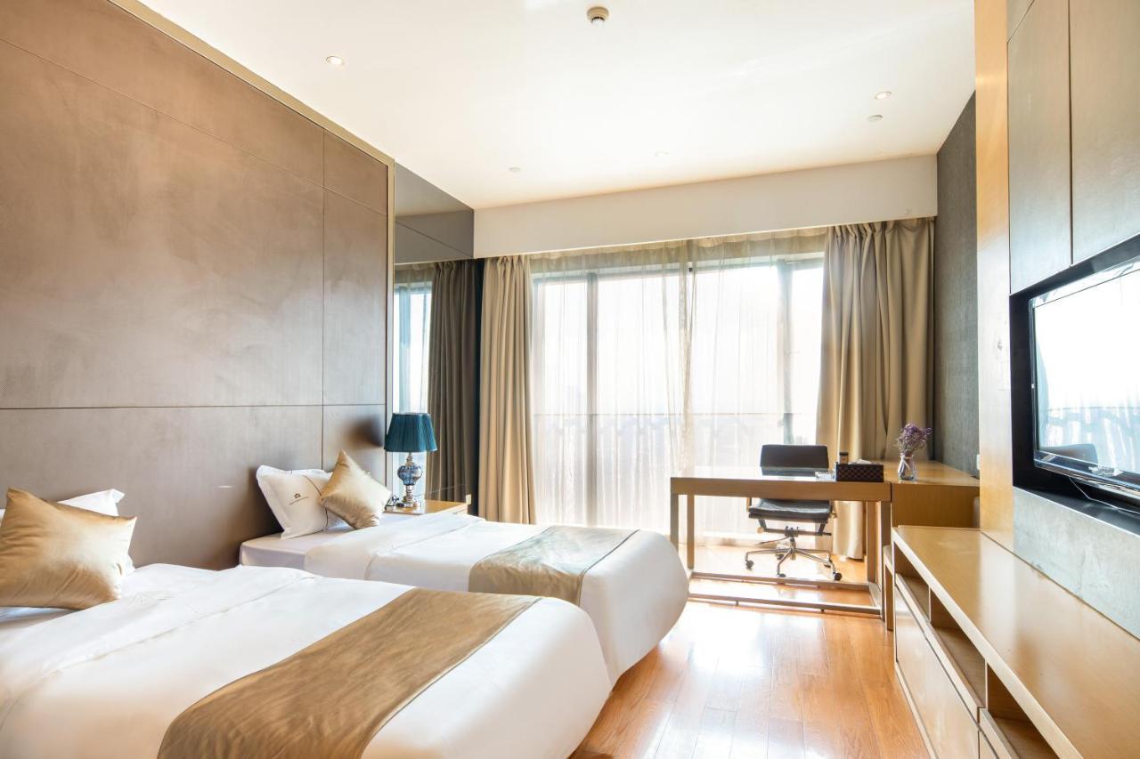 Guangzhou Xing Yi International Apartment - Poly World Branch Экстерьер фото