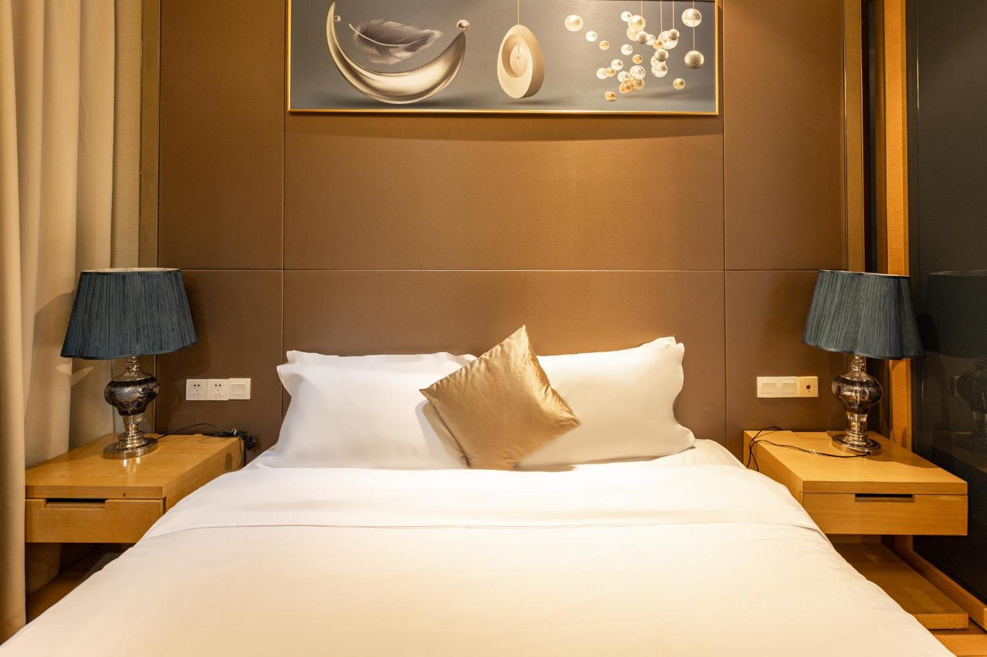 Guangzhou Xing Yi International Apartment - Poly World Branch Экстерьер фото