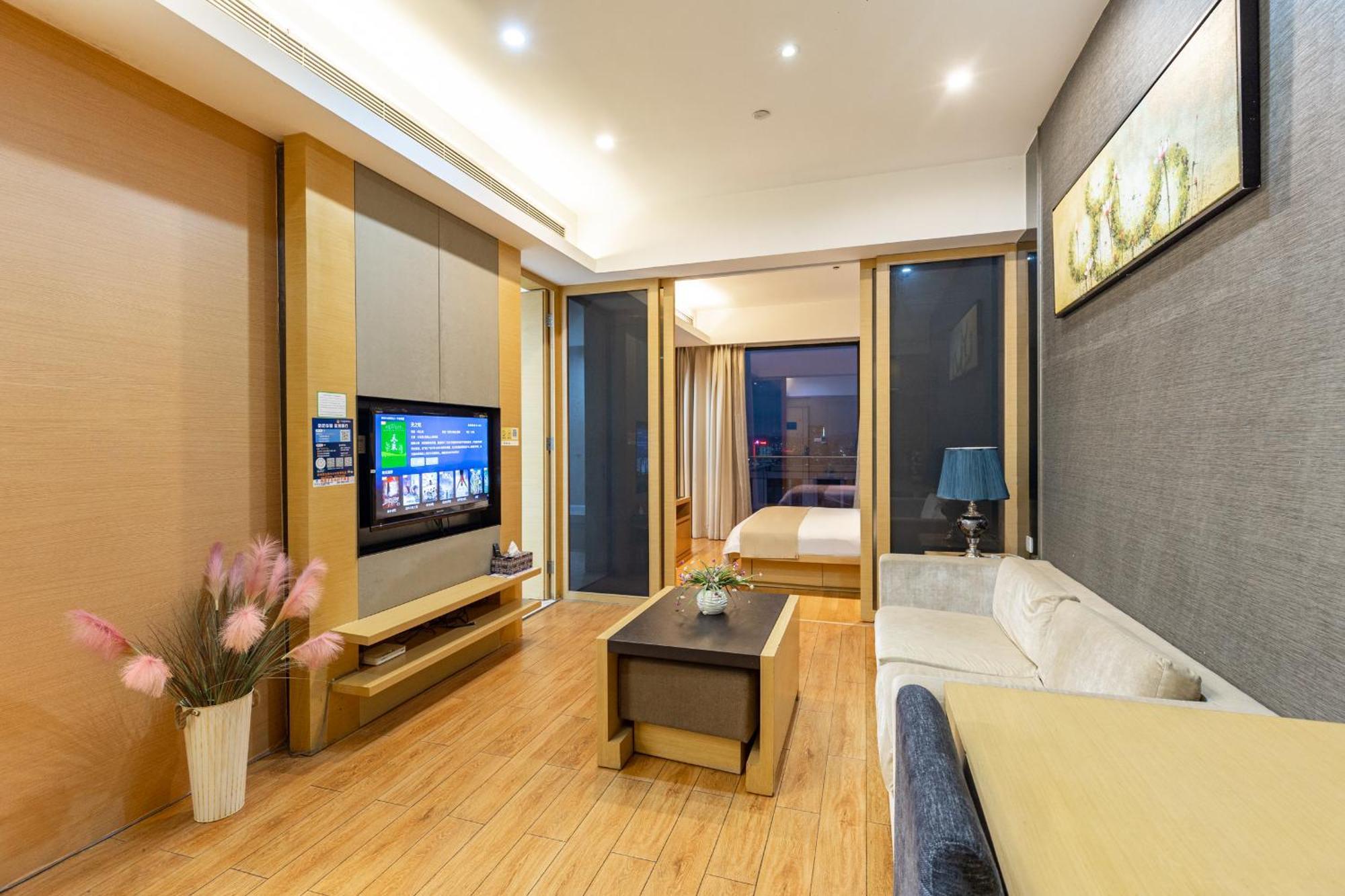 Guangzhou Xing Yi International Apartment - Poly World Branch Экстерьер фото