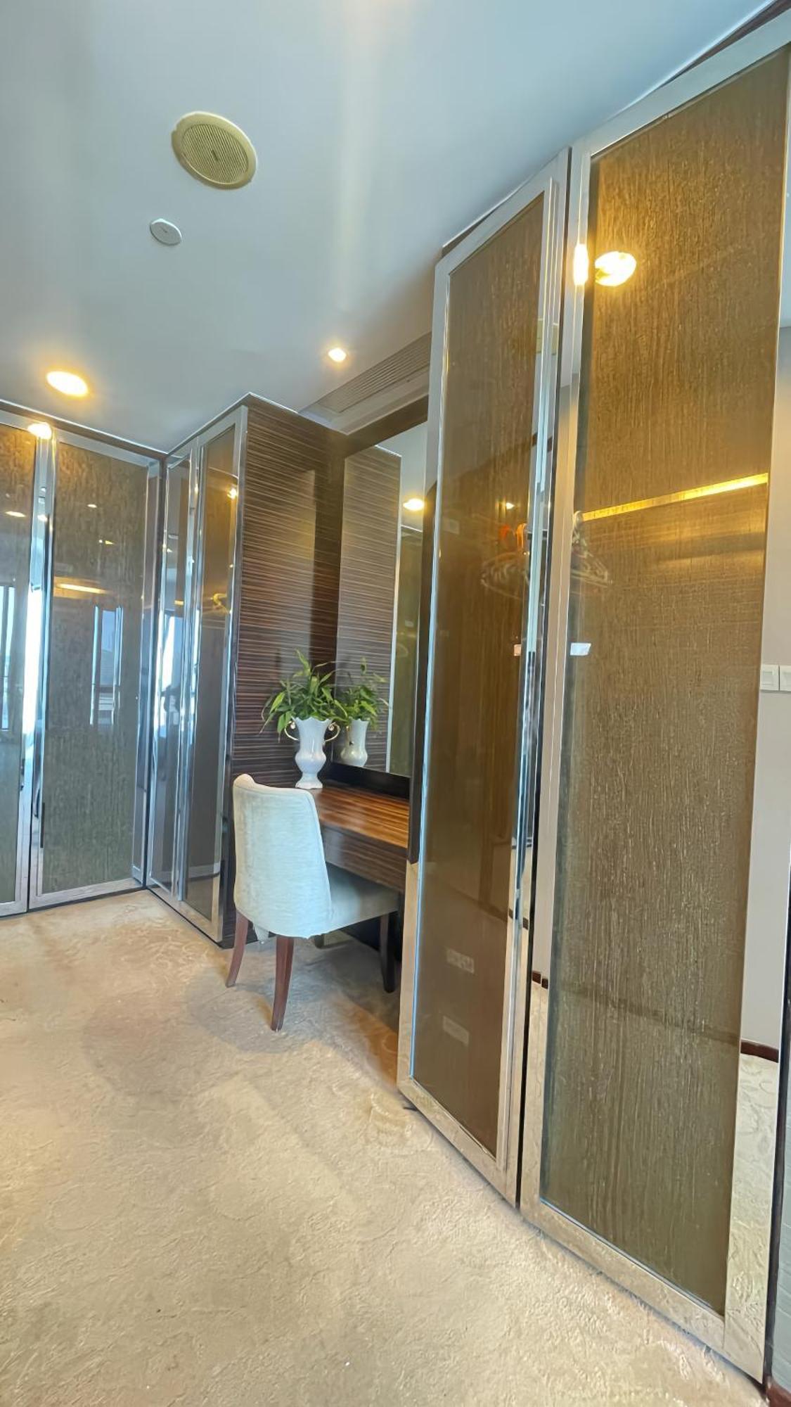 Guangzhou Xing Yi International Apartment - Poly World Branch Экстерьер фото