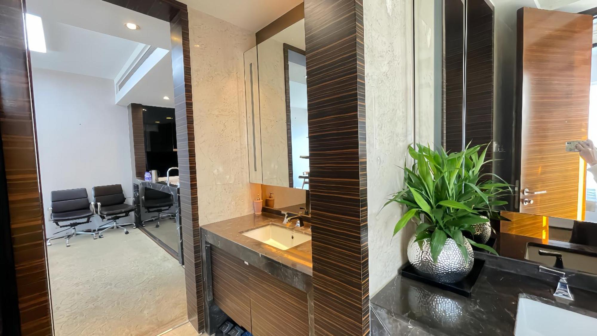Guangzhou Xing Yi International Apartment - Poly World Branch Экстерьер фото