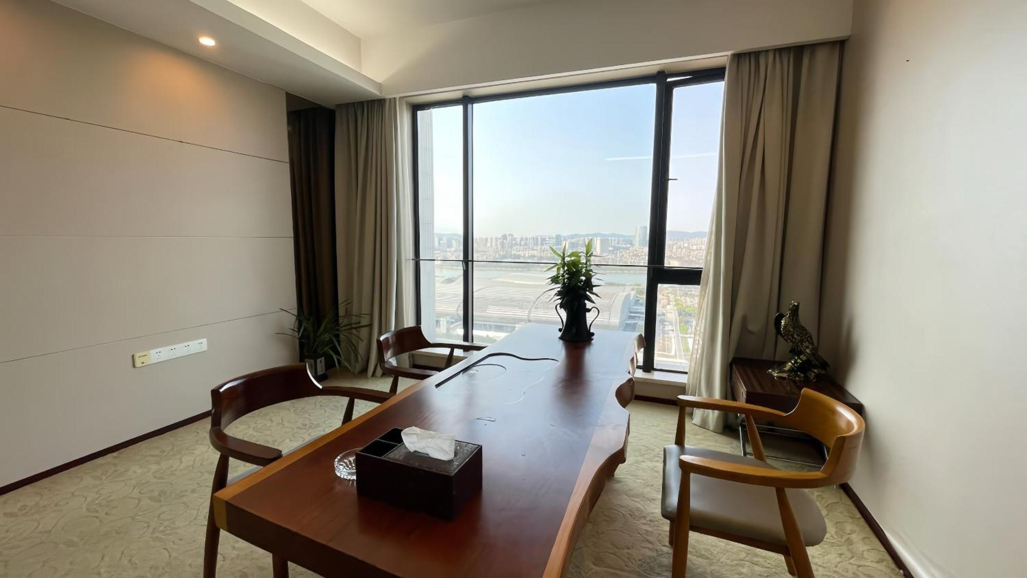Guangzhou Xing Yi International Apartment - Poly World Branch Экстерьер фото